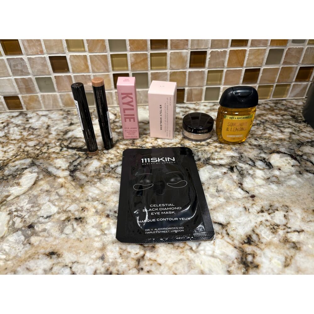 Luxury Makeup & Skincare Mini Beauty Bundle
